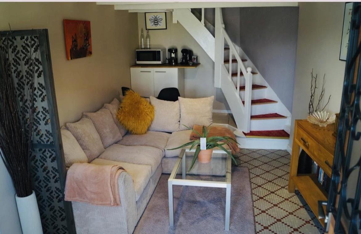Maison Des Glycines Droux Extérieur photo